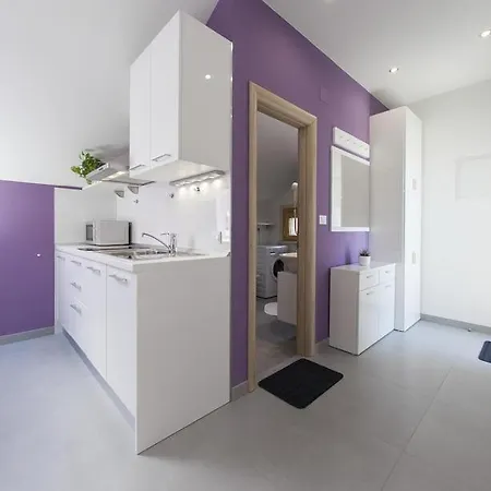 In With Sea View, Terrace,air Conditioning, Wifi 4203-3 شقة بول