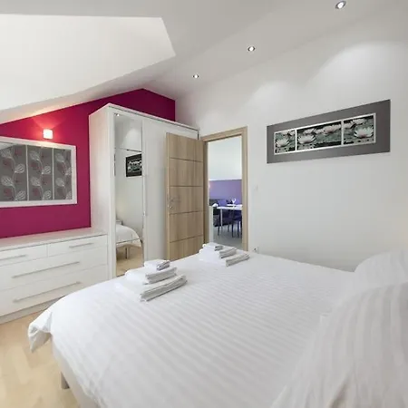 In With Sea View, Terrace,air Conditioning, Wifi 4203-3 شقة بول